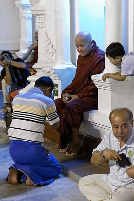Yangon-Shwedagon-274