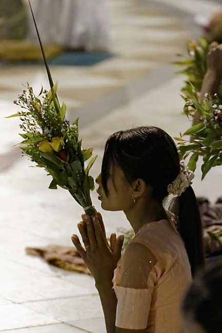 Yangon-Shwedagon-275