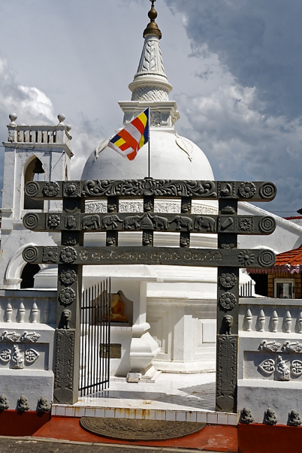 Galle-112