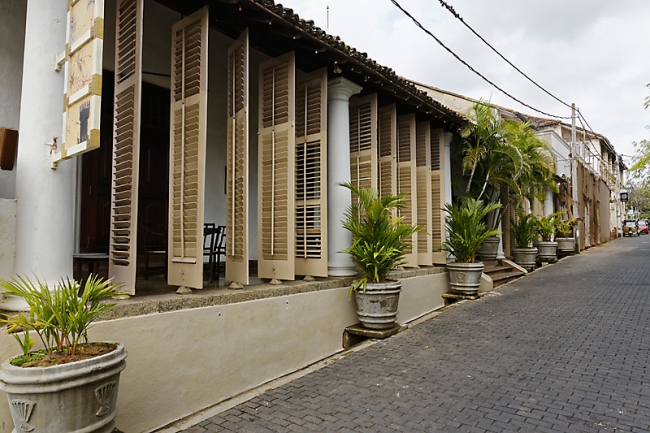 Galle-152