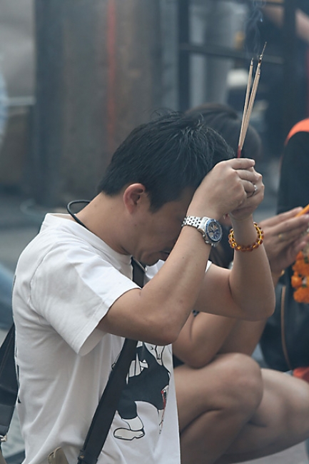 04-Bangkok-Erawan-Shrine-020